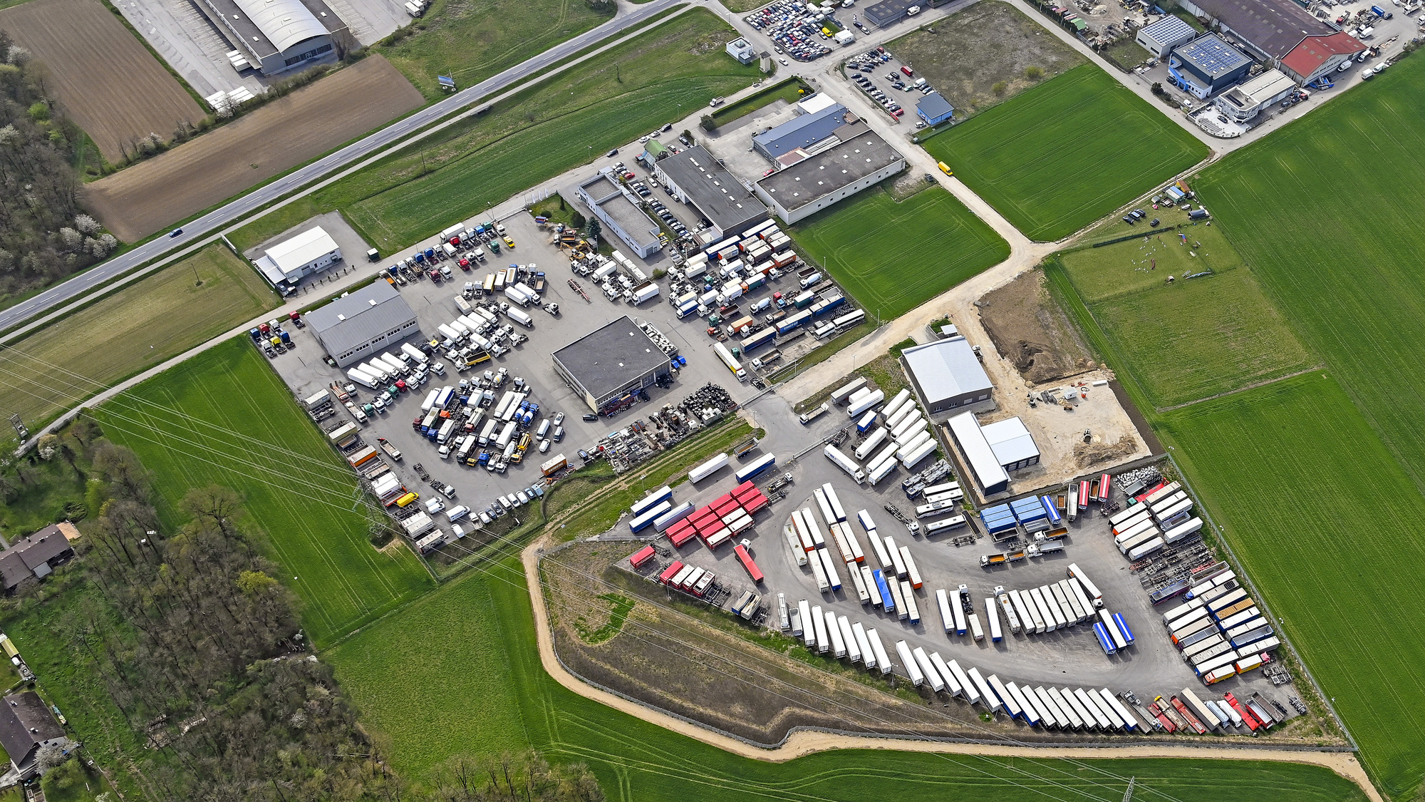 MG Handel GmbH - 牵引车 undefined：图1