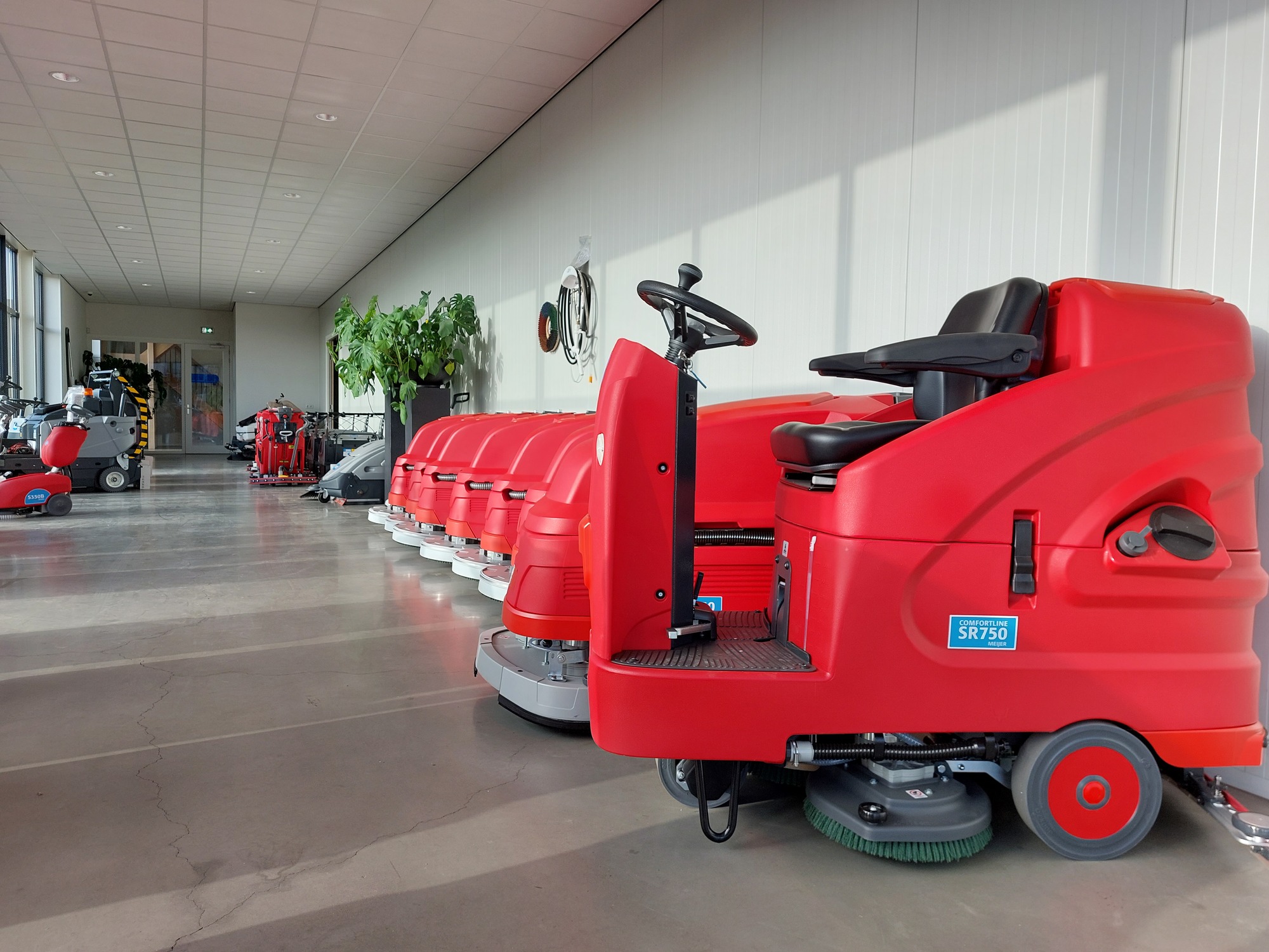 METECH SWEEPERS & SCRUBBERS undefined：图3