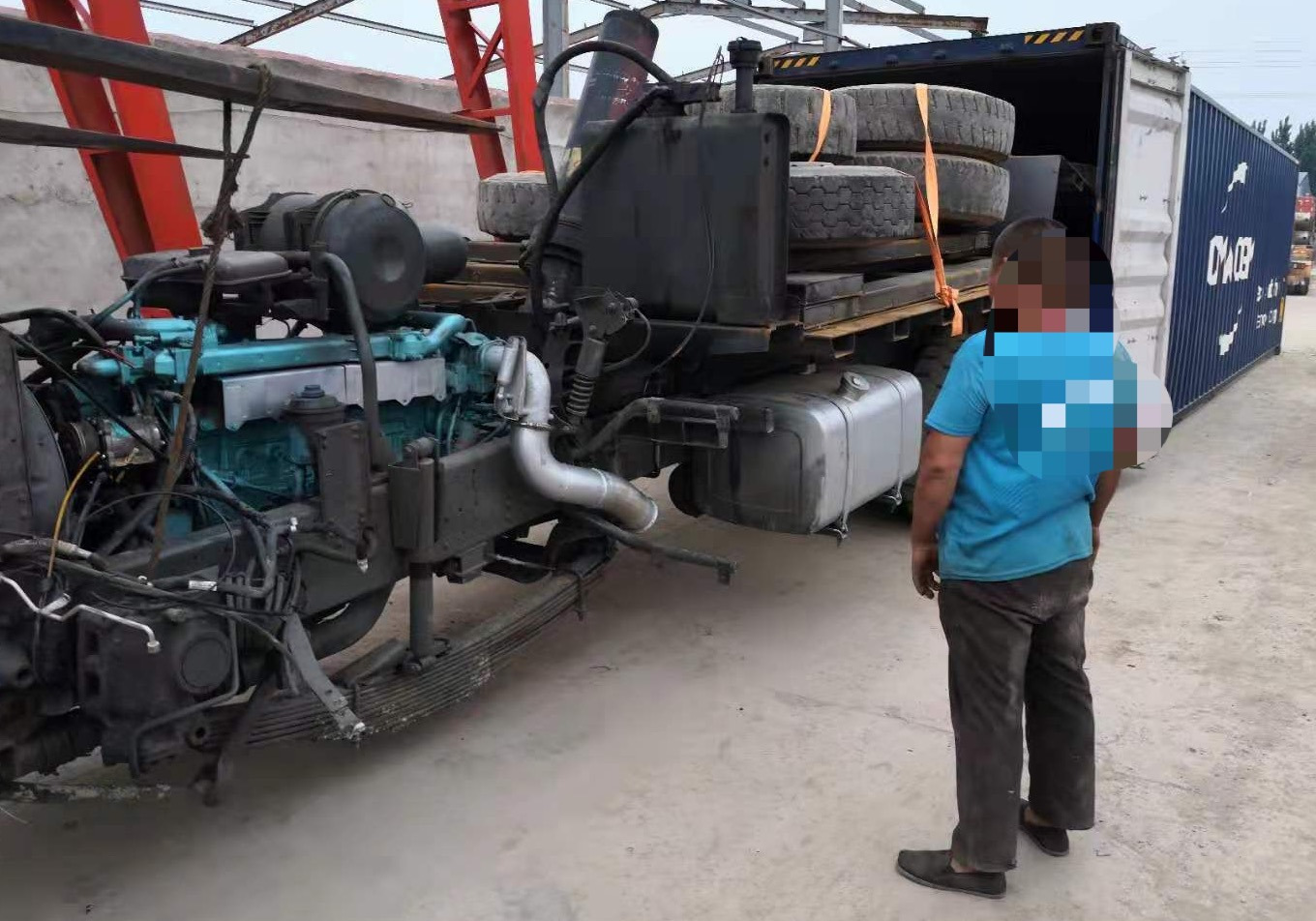 Shandong Guhong Auto Industrial CO., LTD - 卡车 - 年: 2020, 6x4, 空调 undefined：图3