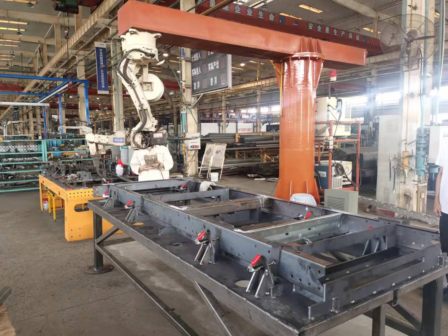 XIAMEN JUSTSUN INTELLIGENT EQUIPMENT CO., LTD - 卡车 - 全新, 欧洲5类 undefined：图1