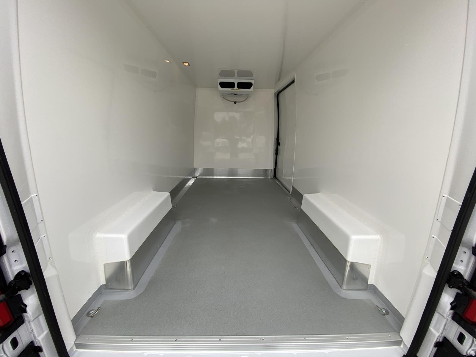 RINZ ROS d.o.o. (GmbH) - 小型货车 - 年: 2024 undefined：图28