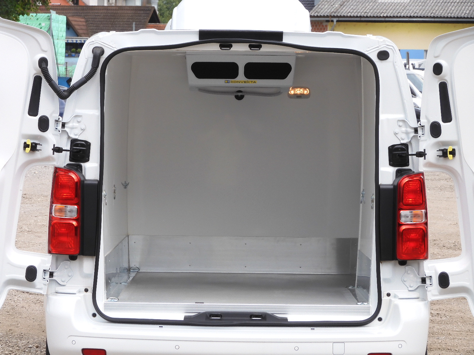 RINZ ROS d.o.o. (GmbH) - 小型货车 - 年: 2024 undefined：图61