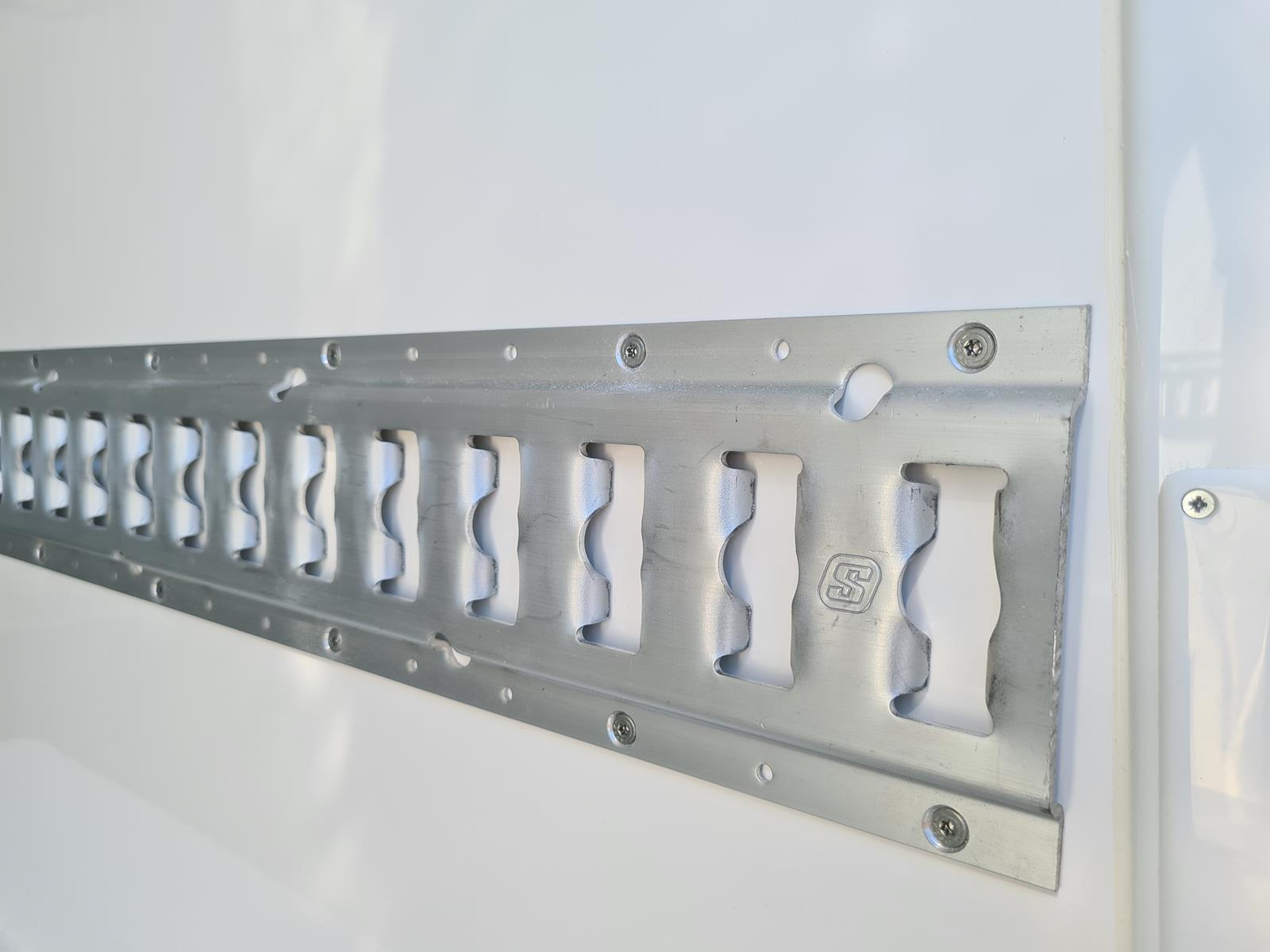 RINZ ROS d.o.o. (GmbH) - 小型货车 - 年: 2024 undefined：图42