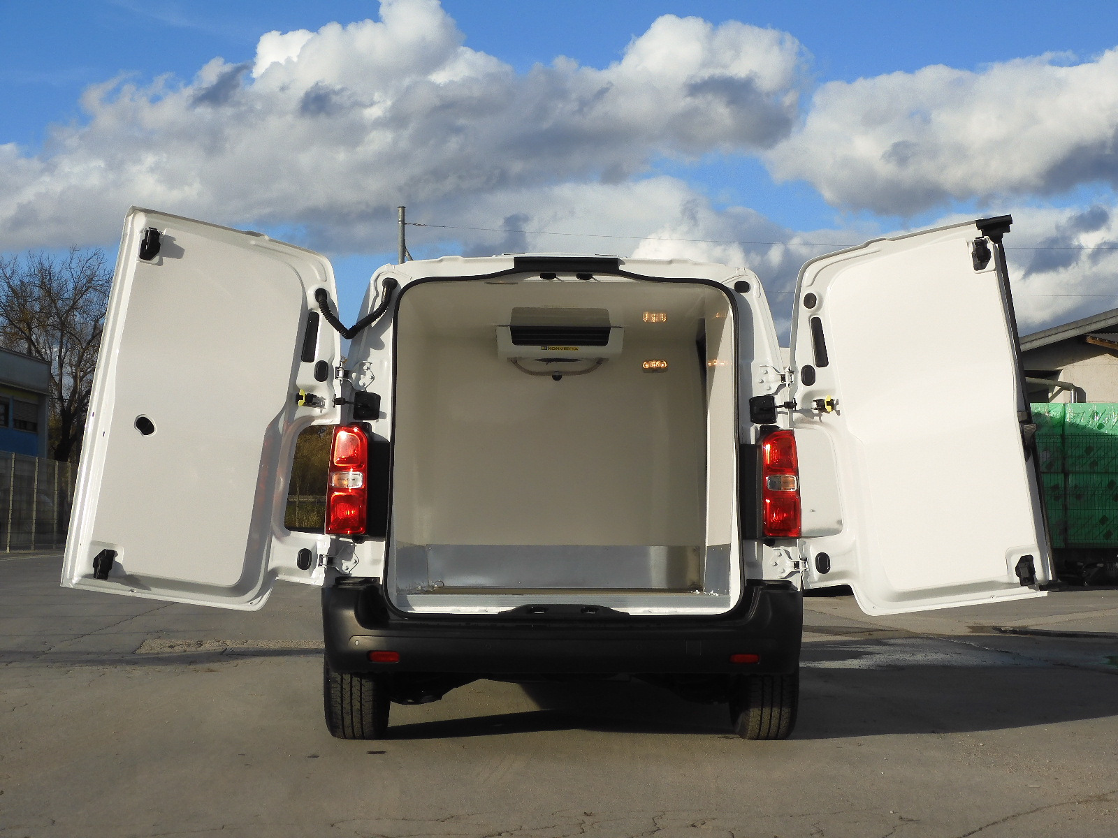 RINZ ROS d.o.o. (GmbH) - 小型货车 - 年: 2024 undefined：图53