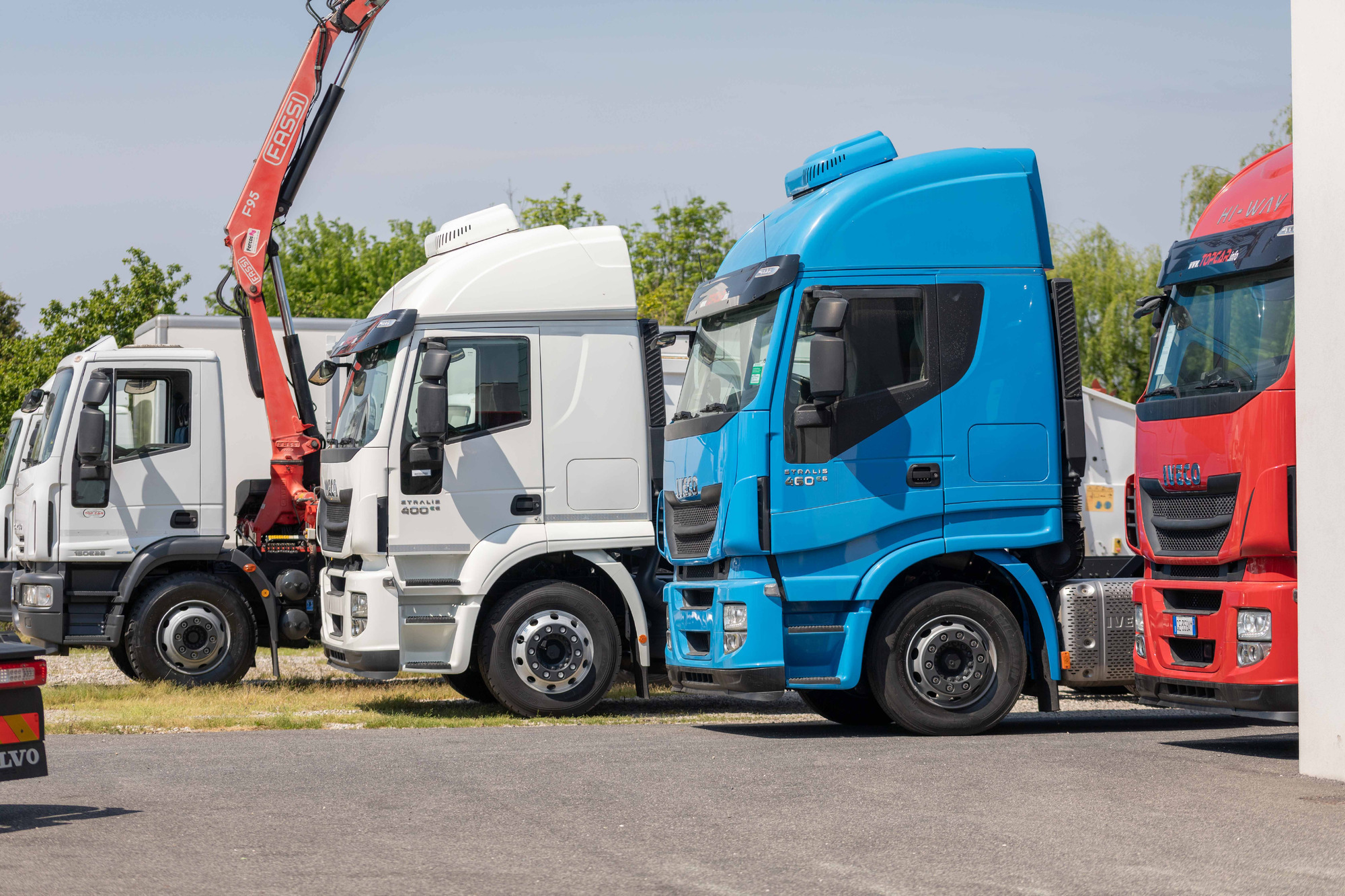 TOP CAR S.R.L. - 牵引车 MERCEDES-BENZ undefined:图1