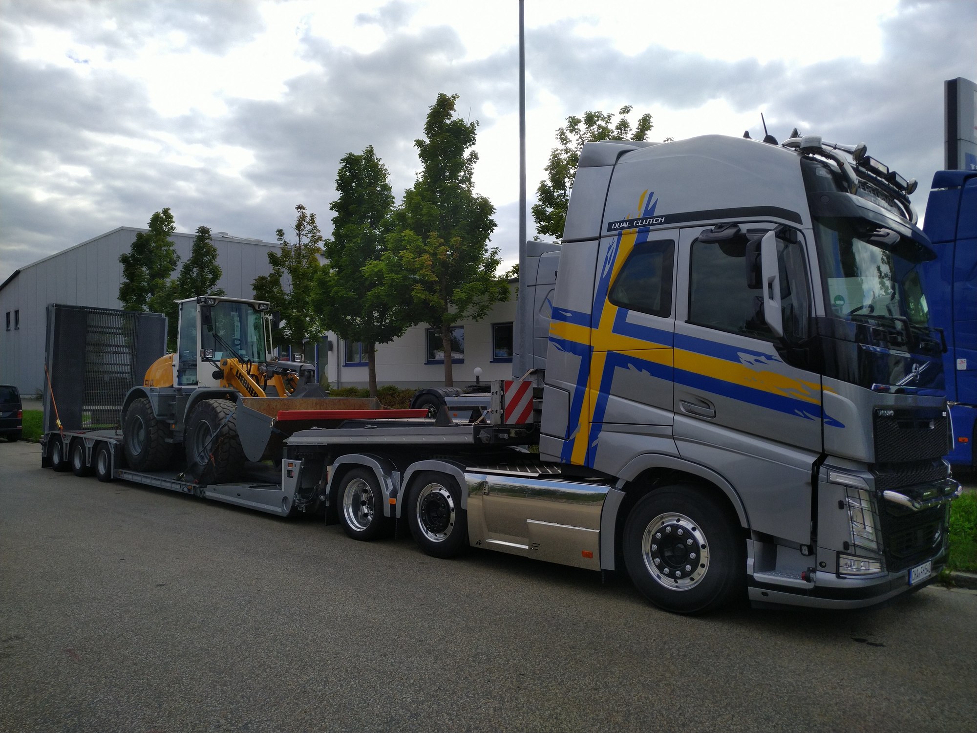 LKW-Service Nuernberger KG - 卡车 undefined:图4