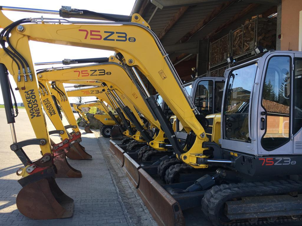 Baumaschinen Weidinger AG undefined：图17