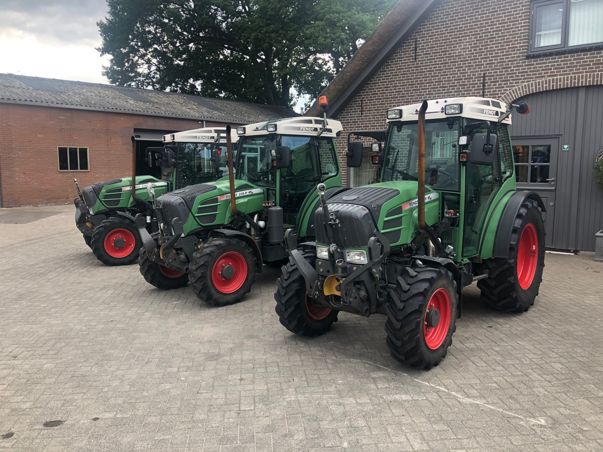 Jur Soetendaal - 农业机械 DEUTZ Agrofarm undefined：图4