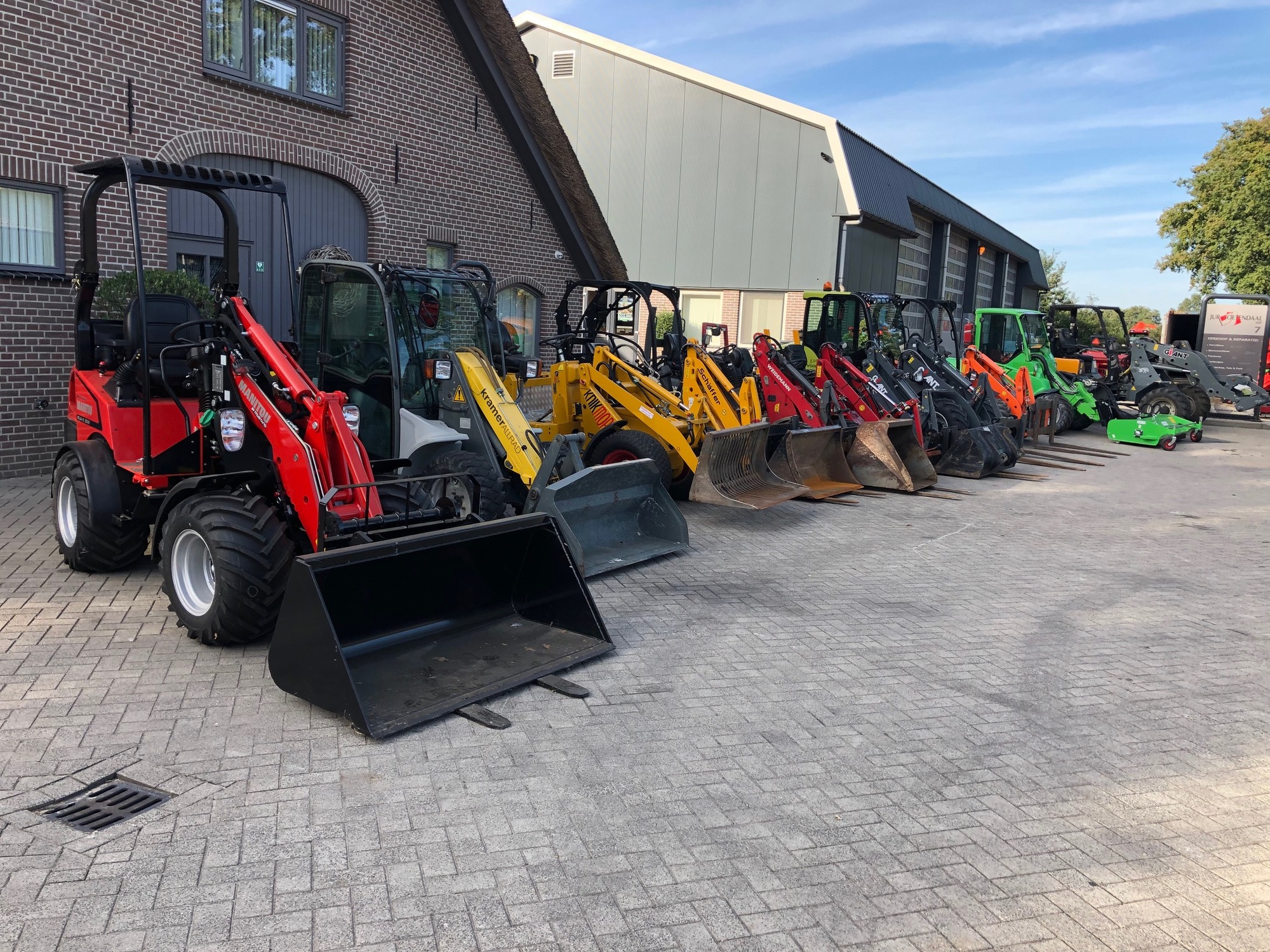 Jur Soetendaal - 农业机械 DEUTZ Agrofarm undefined：图1