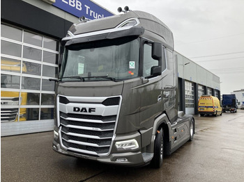 牵引车 DAF XG 530