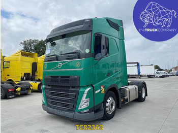 牵引车 VOLVO