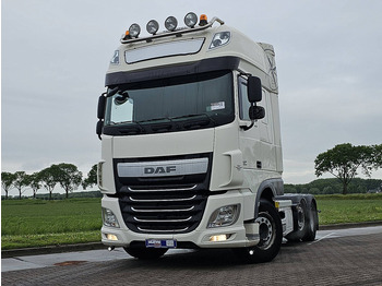 牵引车 DAF XF 460