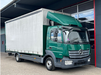 侧帘货车 MERCEDES-BENZ