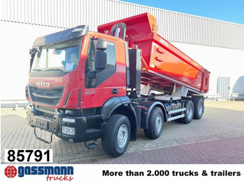 翻斗车 IVECO Trakker
