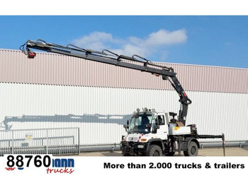 栏板式/ 平板卡车 UNIMOG U400