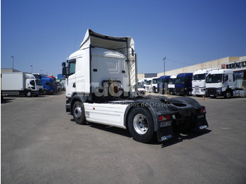 牵引车 SCANIA R490：图4