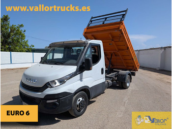 翻斗车 IVECO Daily 35C15