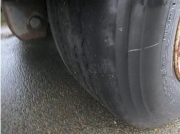 栏板式/ 平板半拖车 Fruehauf：图3