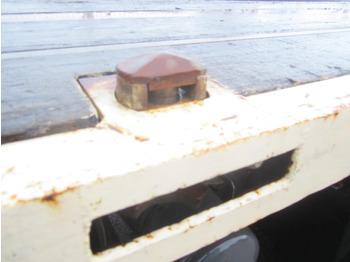 栏板式/ 平板半拖车 Fruehauf：图2