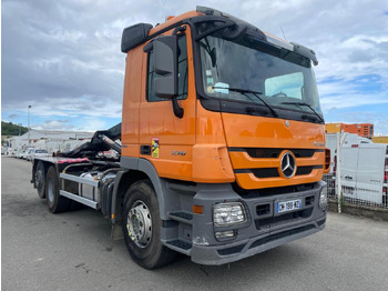 吊钩升降车 MERCEDES-BENZ Actros 2548