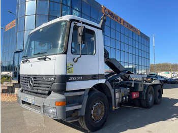 吊钩升降车 MERCEDES-BENZ Actros 2631