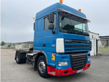 牵引车 DAF XF 105 460