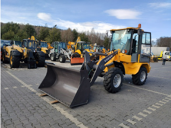 轮式装载机 VOLVO L30B