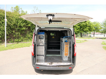 紧凑型面包车 FORD Transit