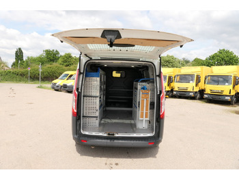 紧凑型面包车 FORD Transit
