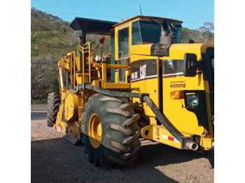 土壤稳定机 Caterpillar RM300：图2
