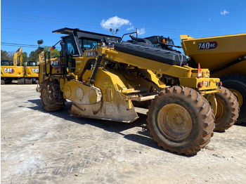 土壤稳定机 CATERPILLAR