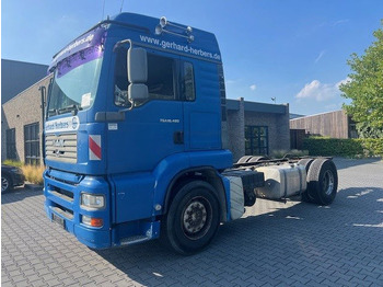 驾驶室底盘卡车 MAN TGA 18.480