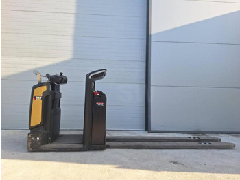 拣选车 CATERPILLAR