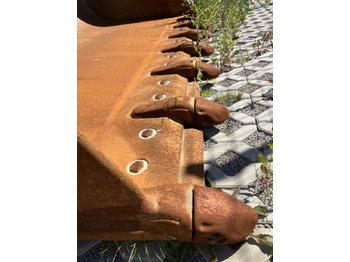 铲斗 Volvo Schaufel mit Zähnen - Festanbau:图5 铲斗 Volvo Schaufel mit Zähnen - Festanbau:图5