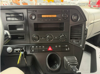 牵引车 Mercedes-Benz Antos 2136 4x2 SZM Superlight：图3