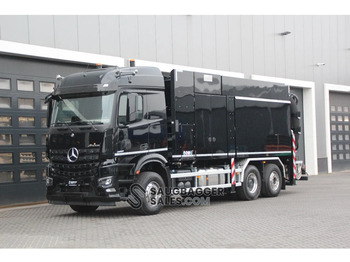 真空车 MERCEDES-BENZ Arocs