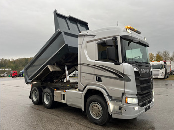 翻斗车 SCANIA R580:图1