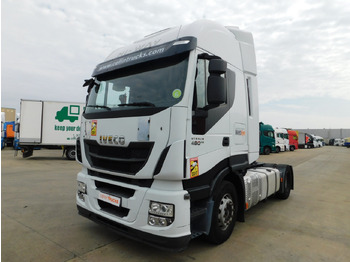 牵引车 IVECO