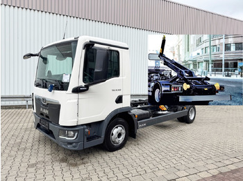 吊钩升降车 MAN TGL 8.160