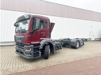驾驶室底盘卡车 MAN TGS 26.440