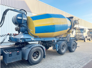 混凝土搅拌半拖车 LIEBHERR