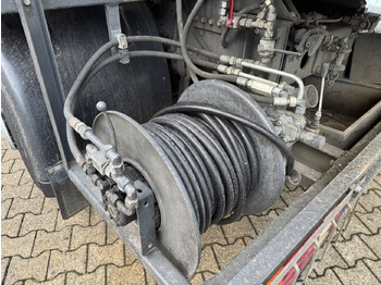 卡车 Mercedes-Benz Actros 2536 L 6x2 Actros 2536 L 6x2, Müller Saug- und Spülwagen ca. 10,5m³, Lenkachse：图4
