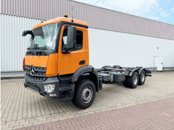 驾驶室底盘卡车 MERCEDES-BENZ Arocs
