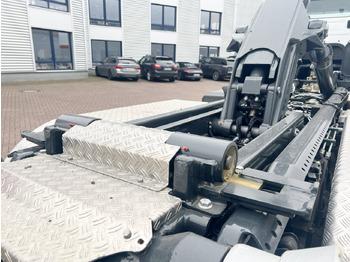 Mercedes-Benz Arocs 4142/48 8x4/4 Arocs 4142/48 8x4/4, Grounder, Meiller RS26 62-K, Funk 租赁 Mercedes-Benz Arocs 4142/48 8x4/4 Arocs 4142/48 8x4/4, Grounder, Meiller RS26 62-K, Funk:图2 Mercedes-Benz Arocs 4142/48 8x4/4 Arocs 4142/48 8x4/4, Grounder, Meiller RS26 62-K, Funk 租赁 Mercedes-Benz Arocs 4142/48 8x4/4 Arocs 4142/48 8x4/4, Grounder, Meiller RS26 62-K, Funk:图2