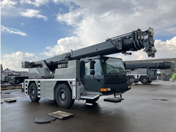 移动式起重机 LIEBHERR LTM 1030-2.1