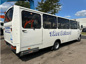 长途客车 Mercedes-Benz 814 - 38 PLACES - WHEELCHAIR LIFT - ROLSTOEL LIFT - ASCENSCEUR FAUTEUIL ROULANT - MANUAL - AIR SUSPENSION：图5