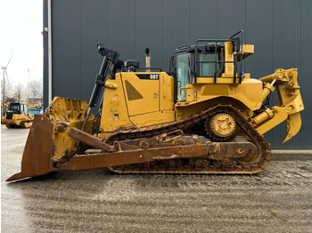 推土机 CATERPILLAR D8T