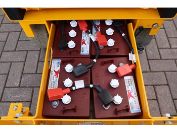 剪式升降机 Haulotte Compact 10N Valid Iinspection, *Guarantee! 10m Wor：图3