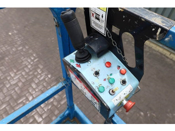 剪式升降机 Haulotte Compact 12RTE Electric, 12m Working Height, 450kg：图4