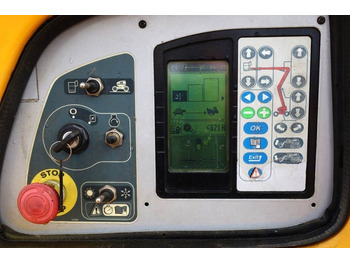 铰接臂 Manitou 180ATJ Diesel, 4x4x4 Drive, 18.2m Working Height,:图5 铰接臂 Manitou 180ATJ Diesel, 4x4x4 Drive, 18.2m Working Height,:图5